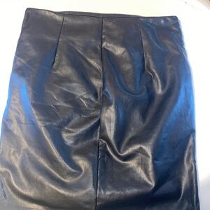 Iris Black Leather Pencil Skirt